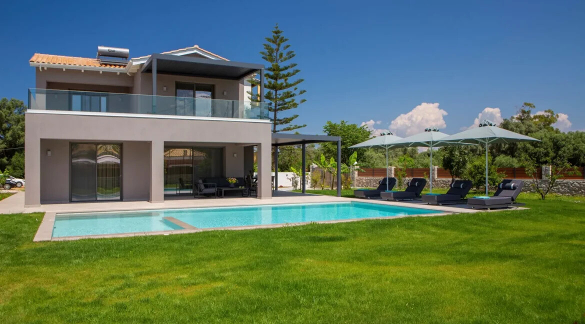 2 Modern Villas for sale Lefkada 4