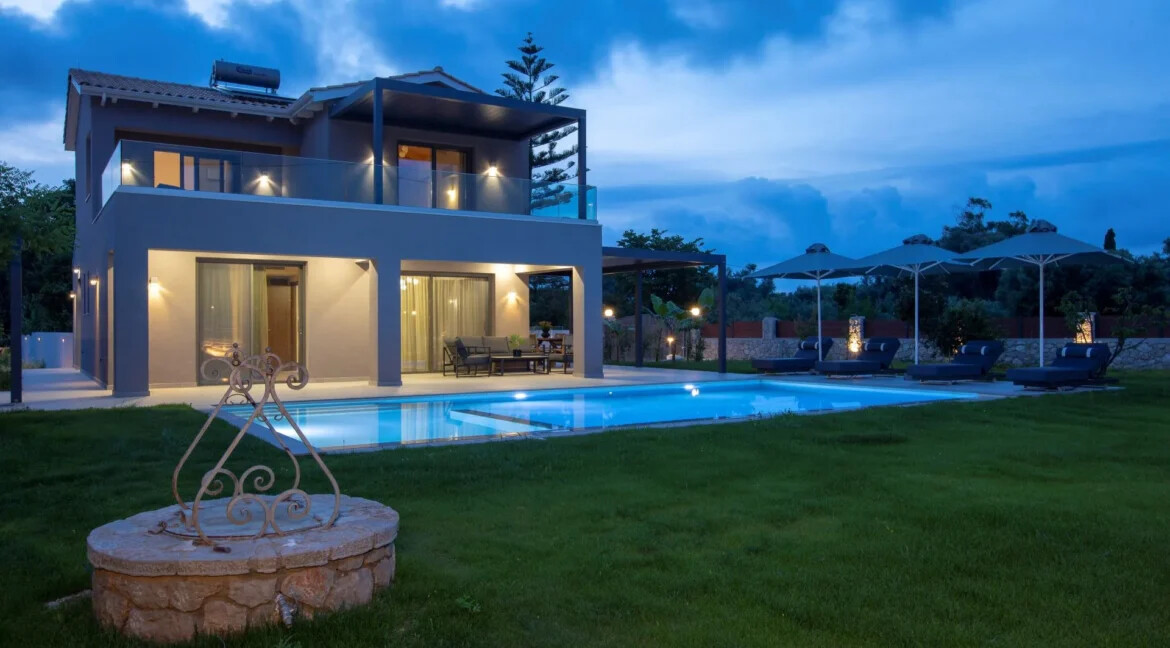 2 Modern Villas for sale Lefkada 5