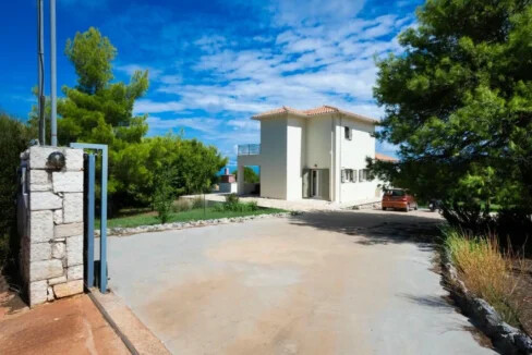 2 Villas for sale in Lefkada 1