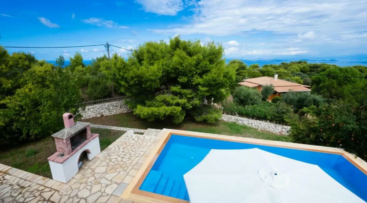 2 Villas for sale in Lefkada 2