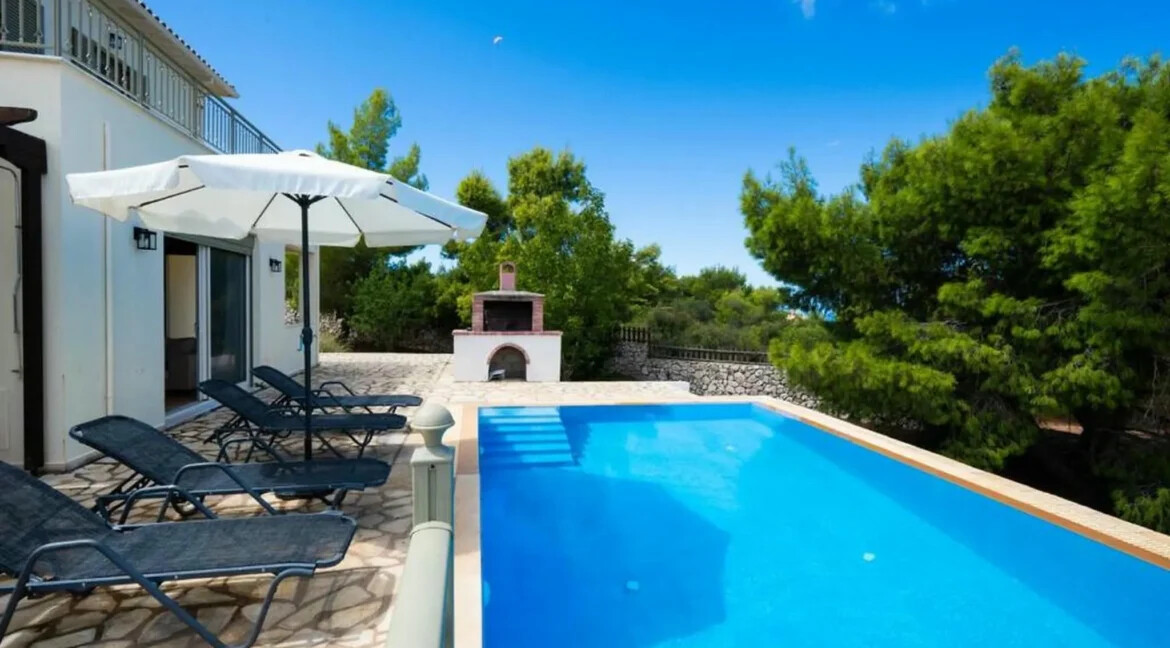2 Villas for sale in Lefkada 21