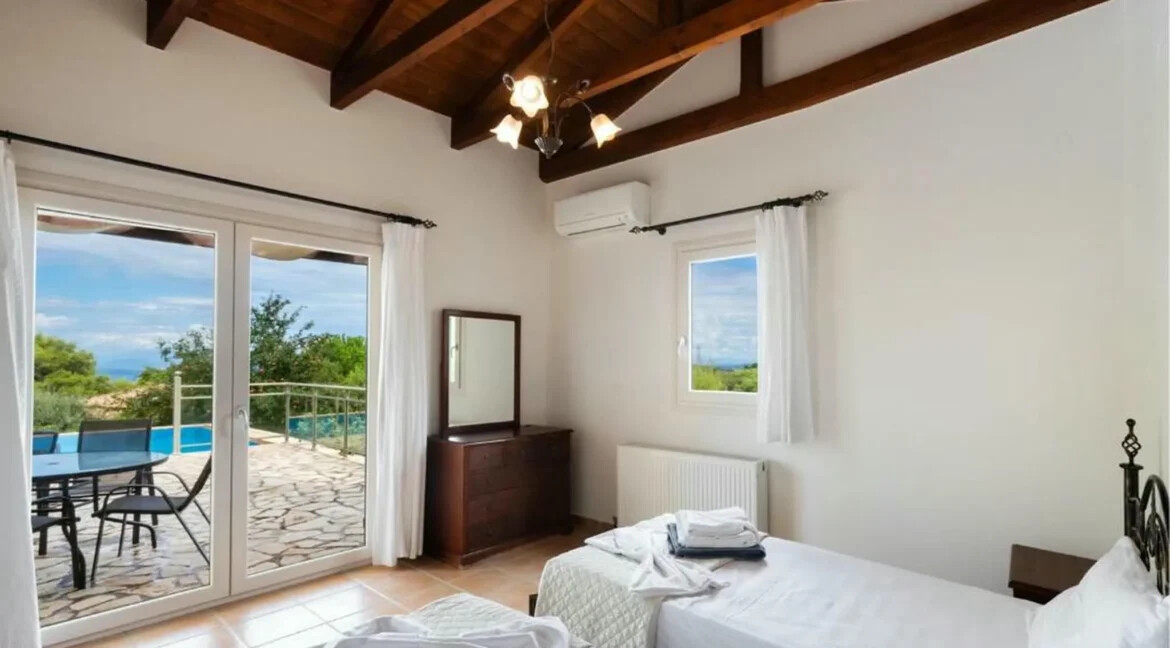 2 Villas for sale in Lefkada 22