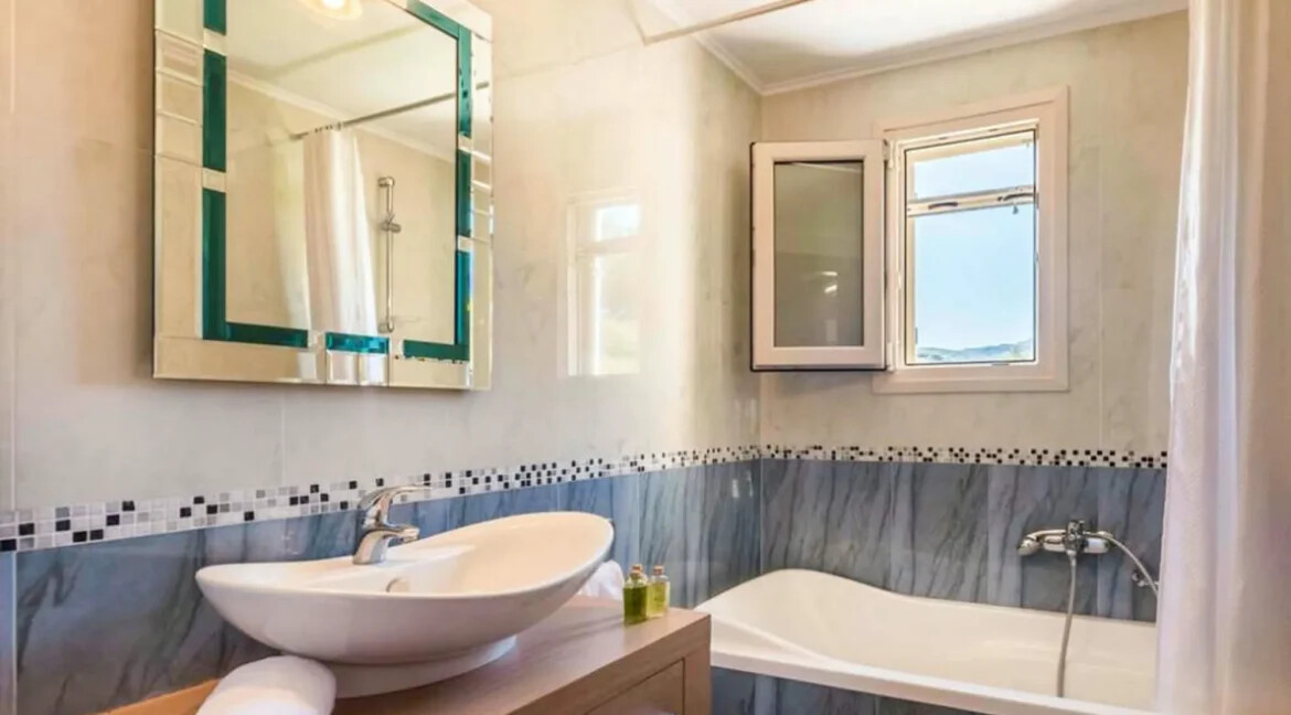 2 Villas for sale in Lefkada 27