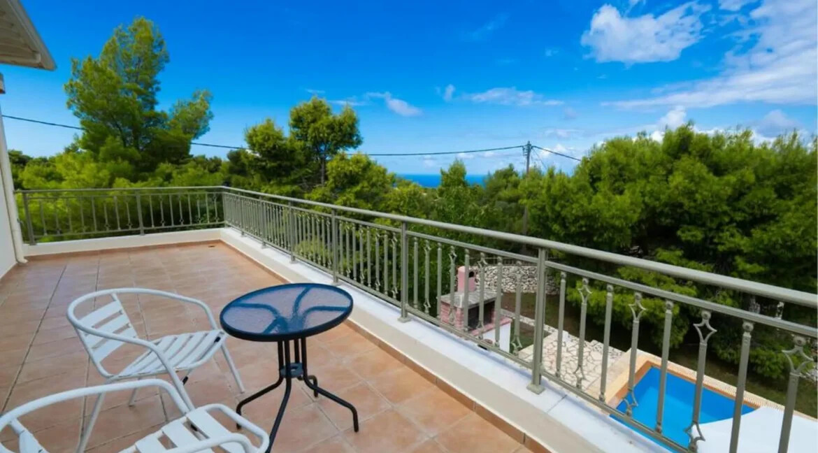 2 Villas for sale in Lefkada 3