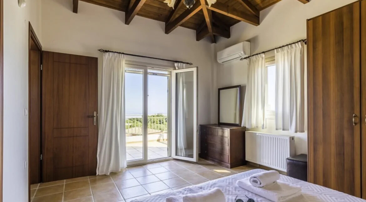 2 Villas for sale in Lefkada 30