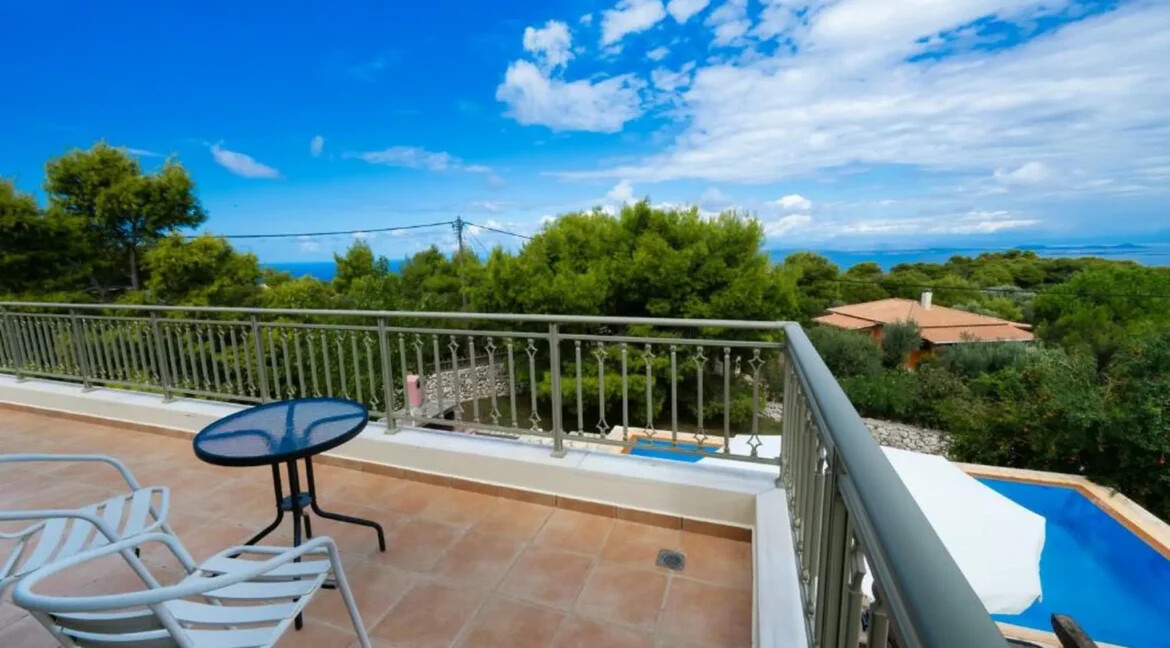 2 Villas for sale in Lefkada 4