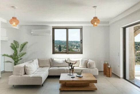 Large Villa In Rethimno Crete for sale 10