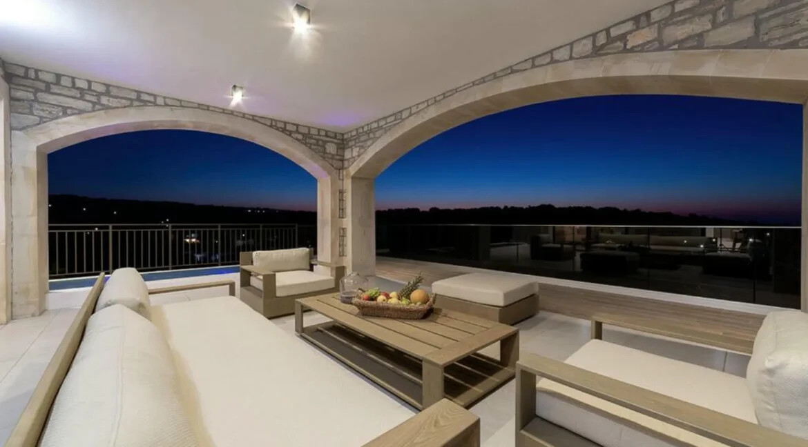 Large Villa In Rethimno Crete for sale 14