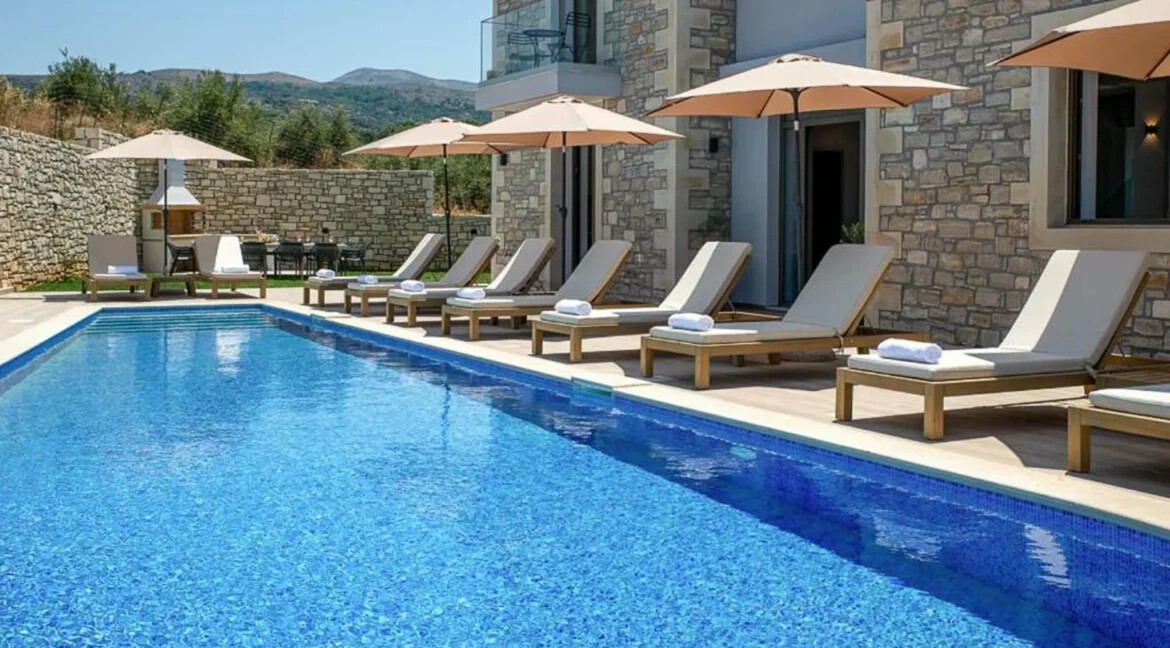 Large Villa In Rethimno Crete for sale 16