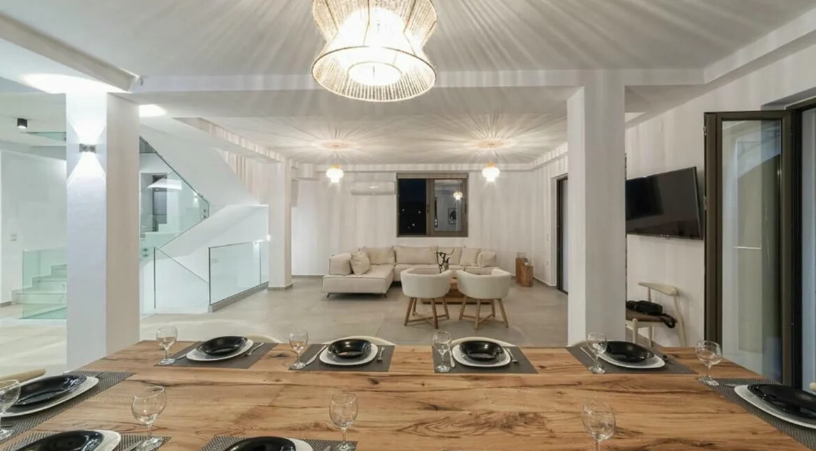 Large Villa In Rethimno Crete for sale 8