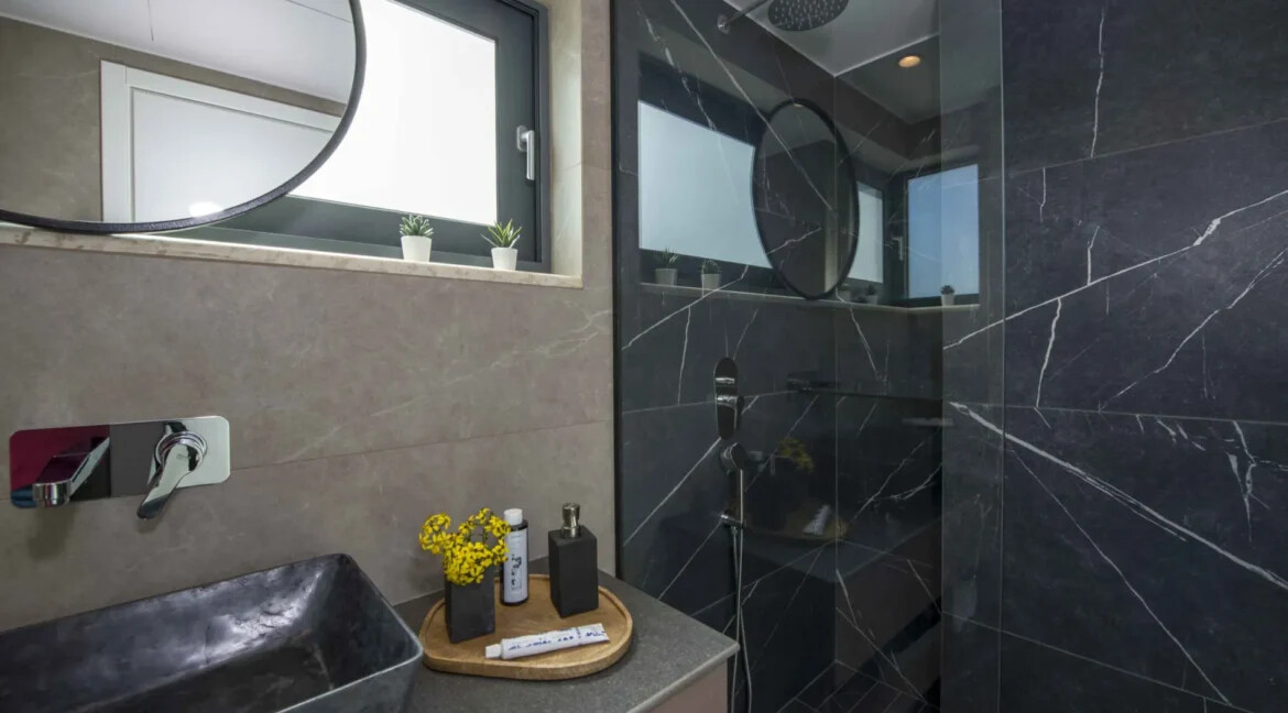 Luxury Sea-View Villa in Crete for sale 13