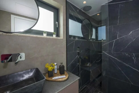 Luxury Sea-View Villa in Crete for sale 13