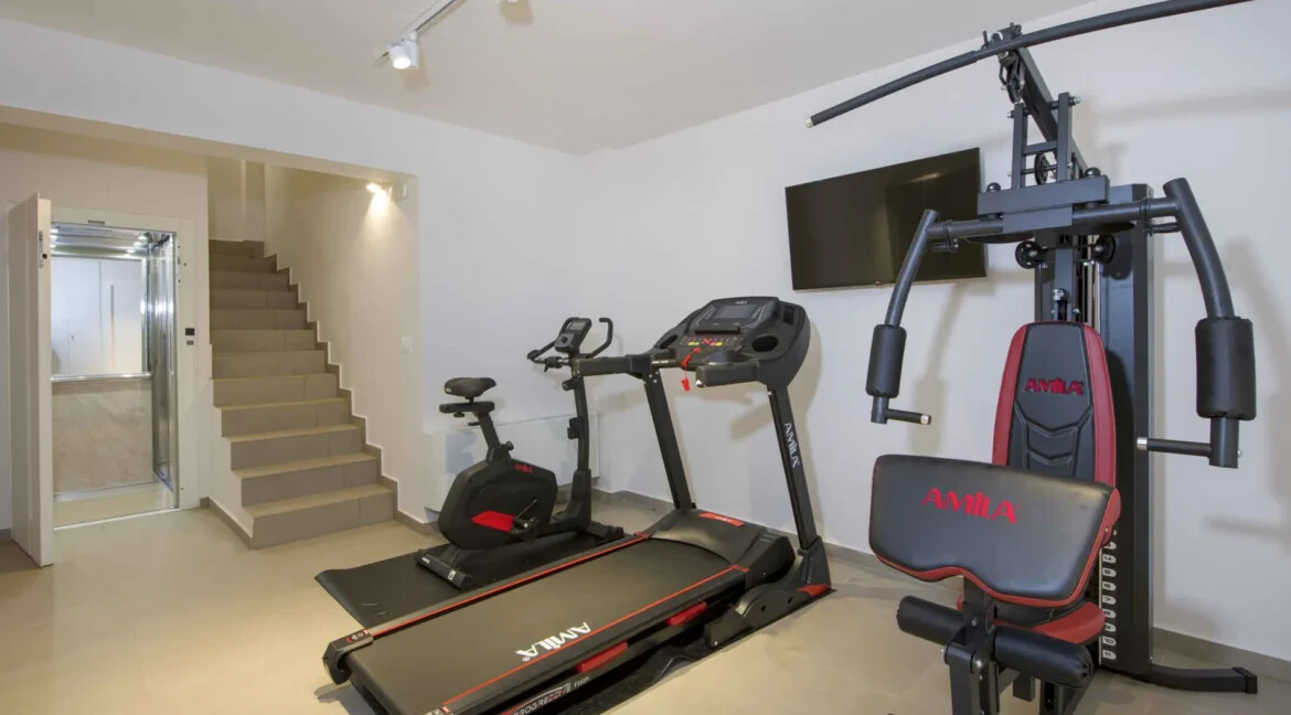 Luxury Sea-View Villa in Crete for sale 16