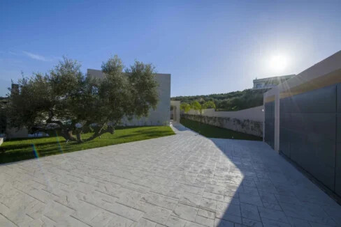 Luxury Sea-View Villa in Crete for sale 3