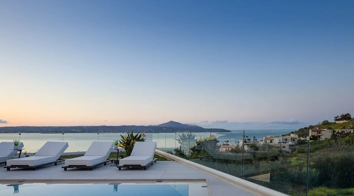 Luxury Sea-View Villa in Crete for sale 32