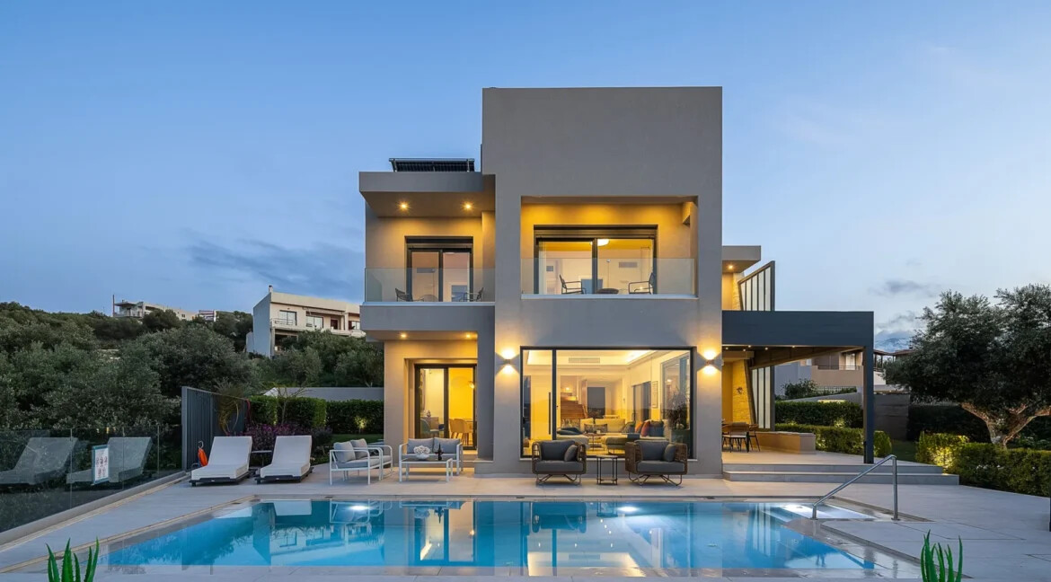 Luxury Sea-View Villa in Crete for sale