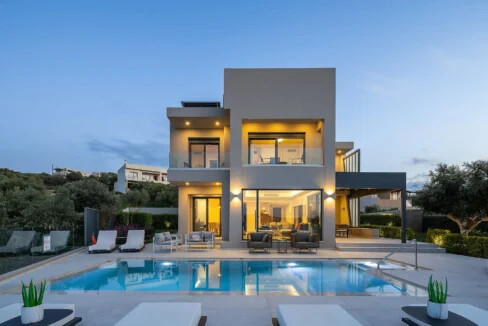 Luxury Sea-View Villa in Crete for sale