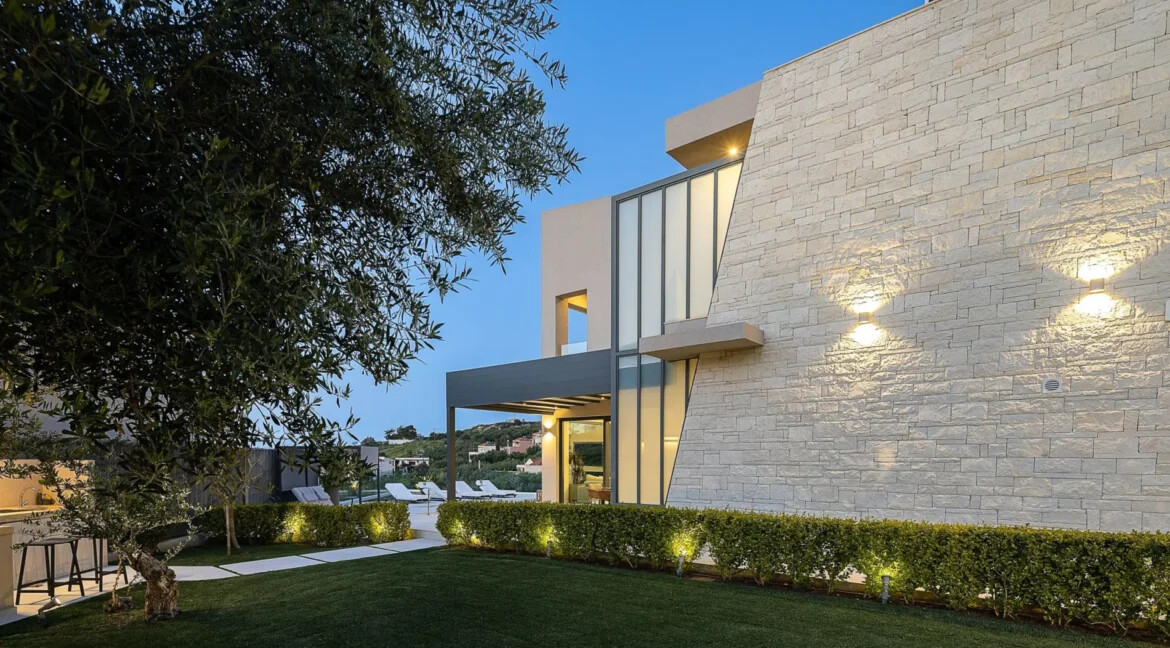 Luxury Sea-View Villa in Crete for sale 5