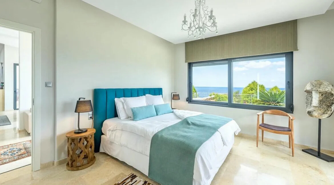 Luxury Seaview Villa in Crete for sale, Chania 11