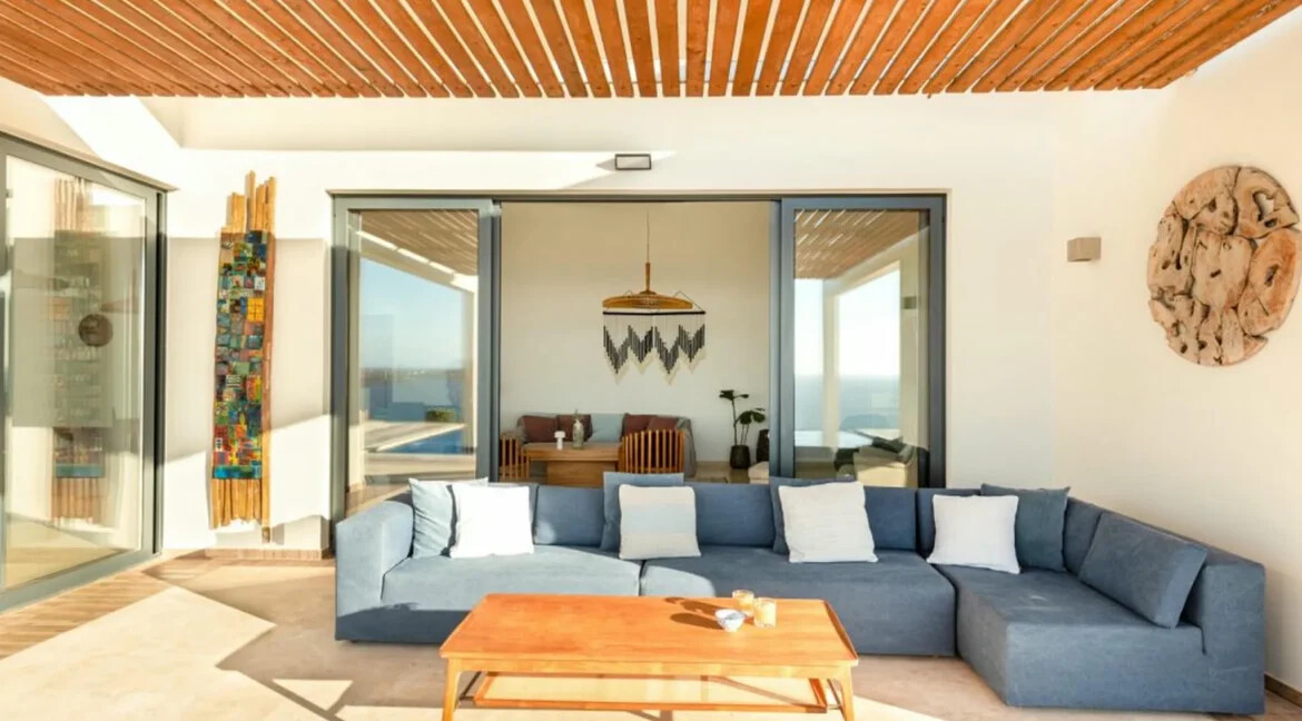 Luxury Seaview Villa in Crete for sale, Chania 23