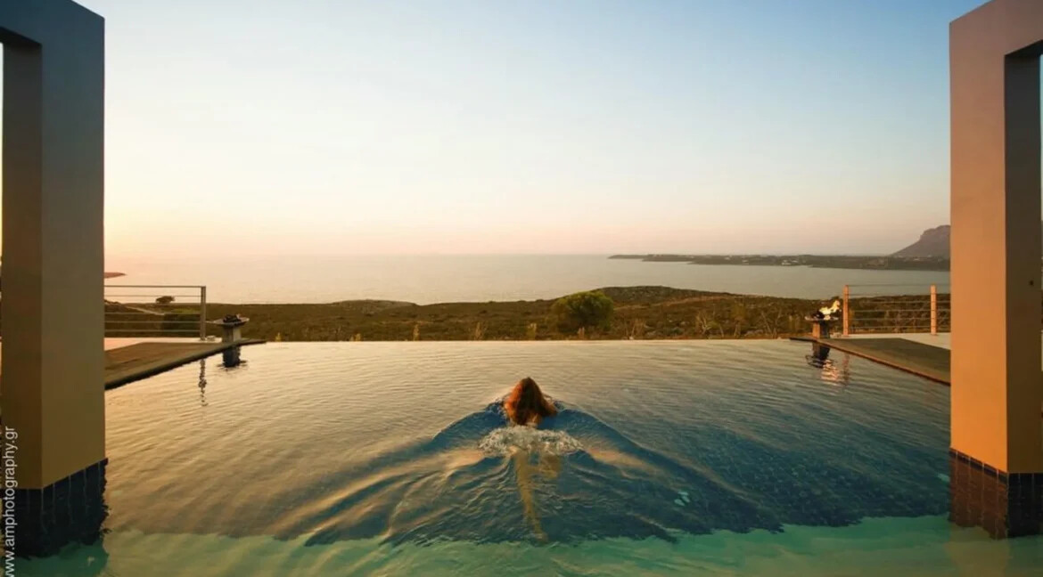 Luxury Seaview Villa in Crete for sale, Chania 28