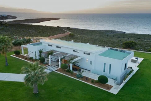 Luxury Seaview Villa in Crete for sale, Chania