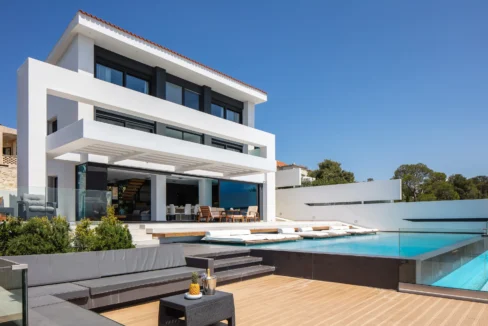 Luxury Seaview Villa with Pool for sale at Chania Crete 39