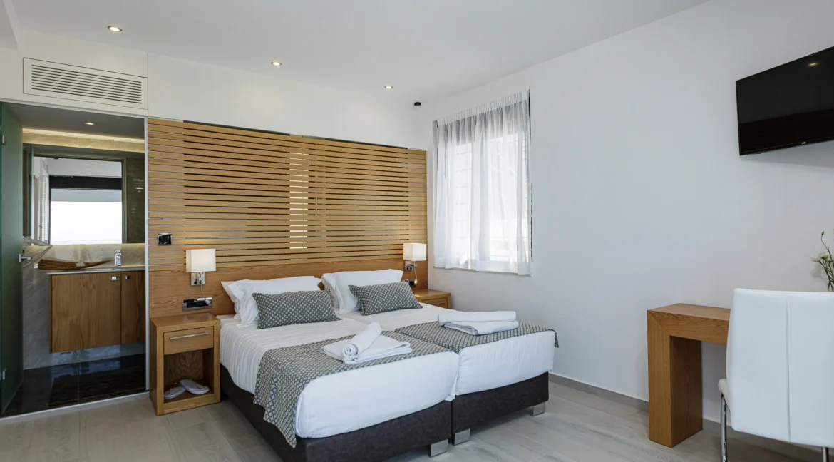Luxury Seaview Villa with Pool for sale at Chania Crete 7