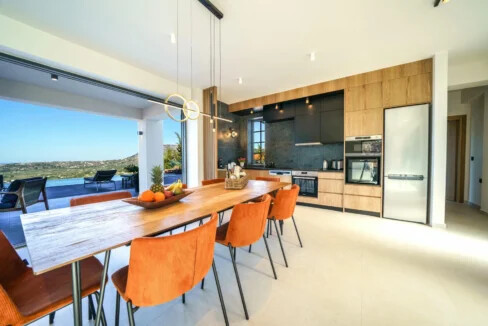 Luxury Villa with Heated Pool for sale Vamos Chania 12