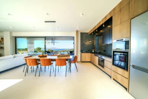 Luxury Villa with Heated Pool for sale Vamos Chania 15
