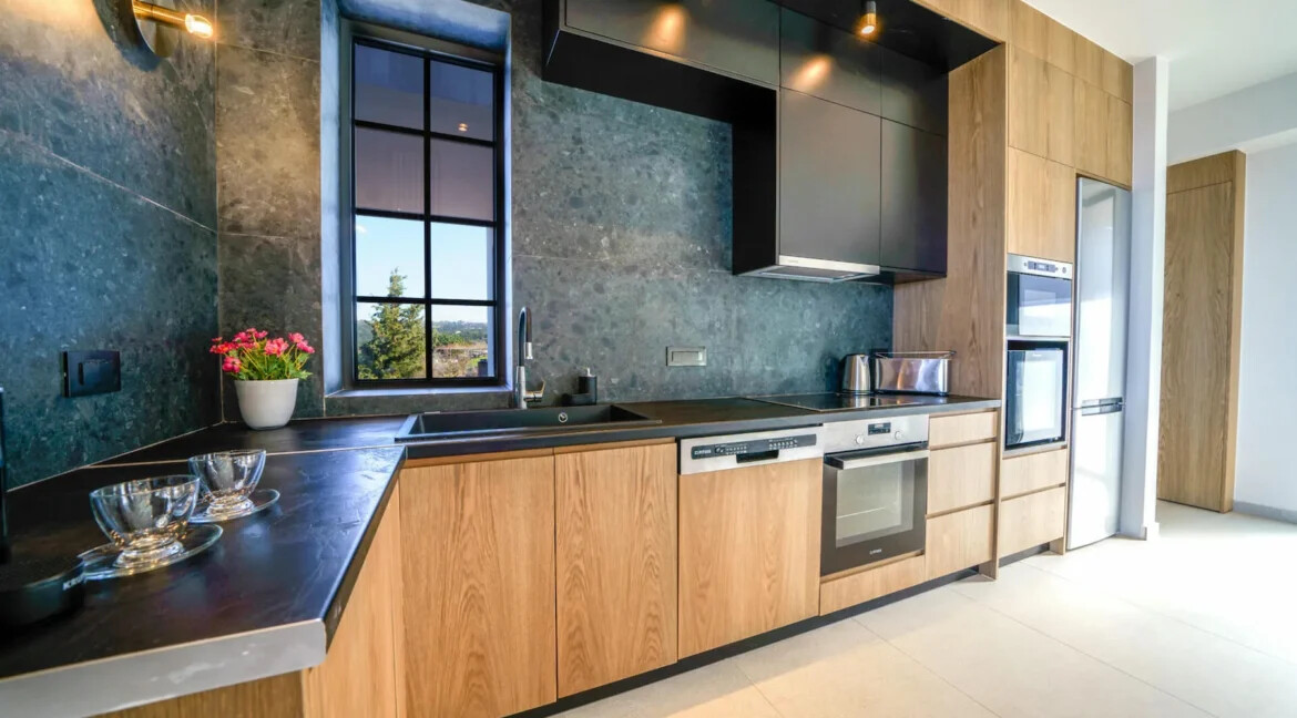 Luxury Villa with Heated Pool for sale Vamos Chania 16