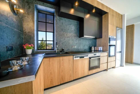 Luxury Villa with Heated Pool for sale Vamos Chania 16