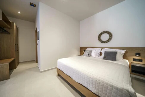 Luxury Villa with Heated Pool for sale Vamos Chania 22