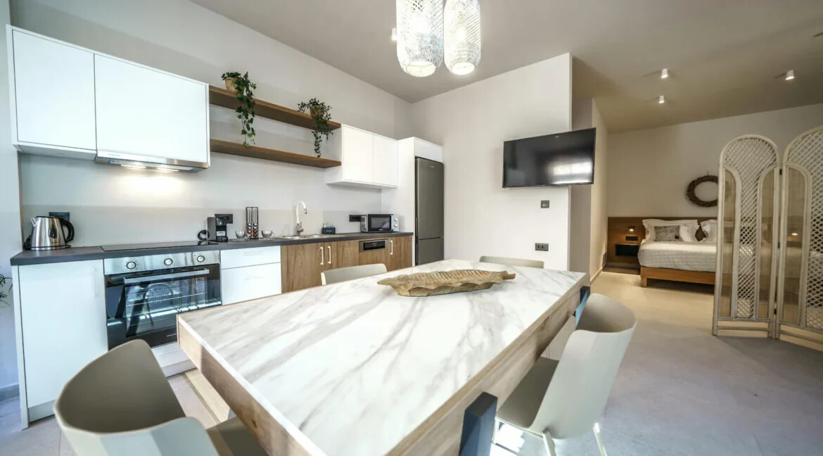 Luxury Villa with Heated Pool for sale Vamos Chania 29