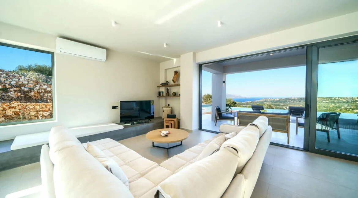 Luxury Villa with Heated Pool for sale Vamos Chania 7