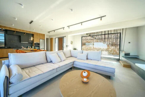 Luxury Villa with Heated Pool for sale Vamos Chania 8