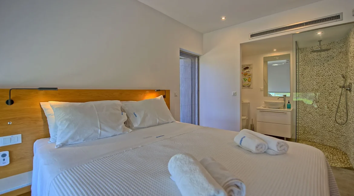 Luxury Villas for sale in Crete 42