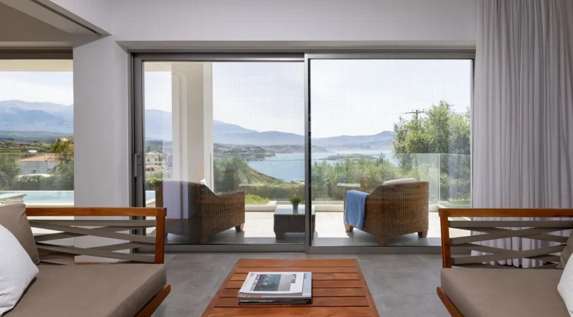 Luxury Villas for sale in Crete 8