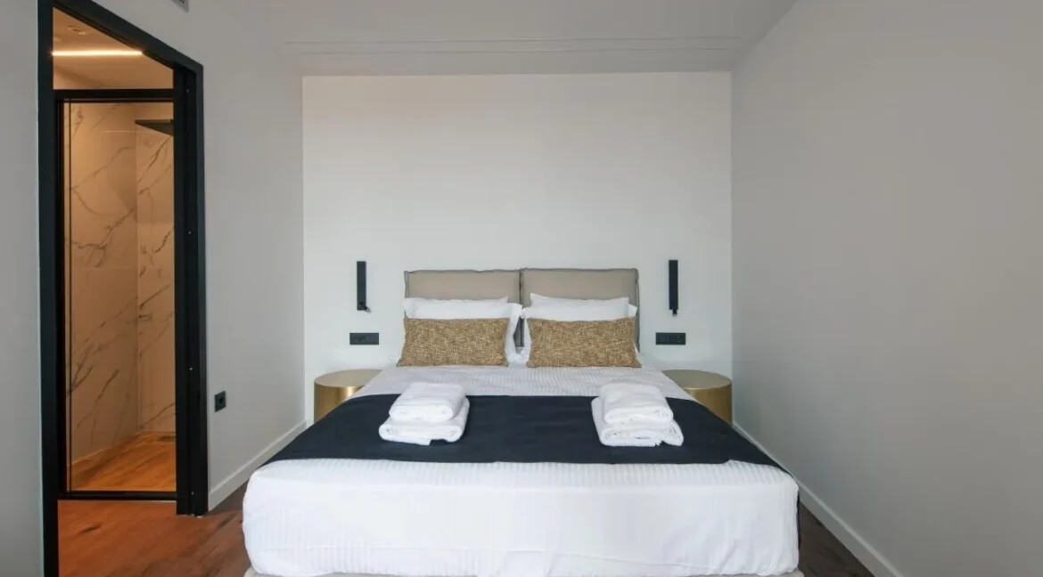 New Luxury Villa with Sea Views in Chania, Agia Marina 13