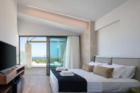 New Luxury Villa with Sea Views in Chania, Agia Marina 24