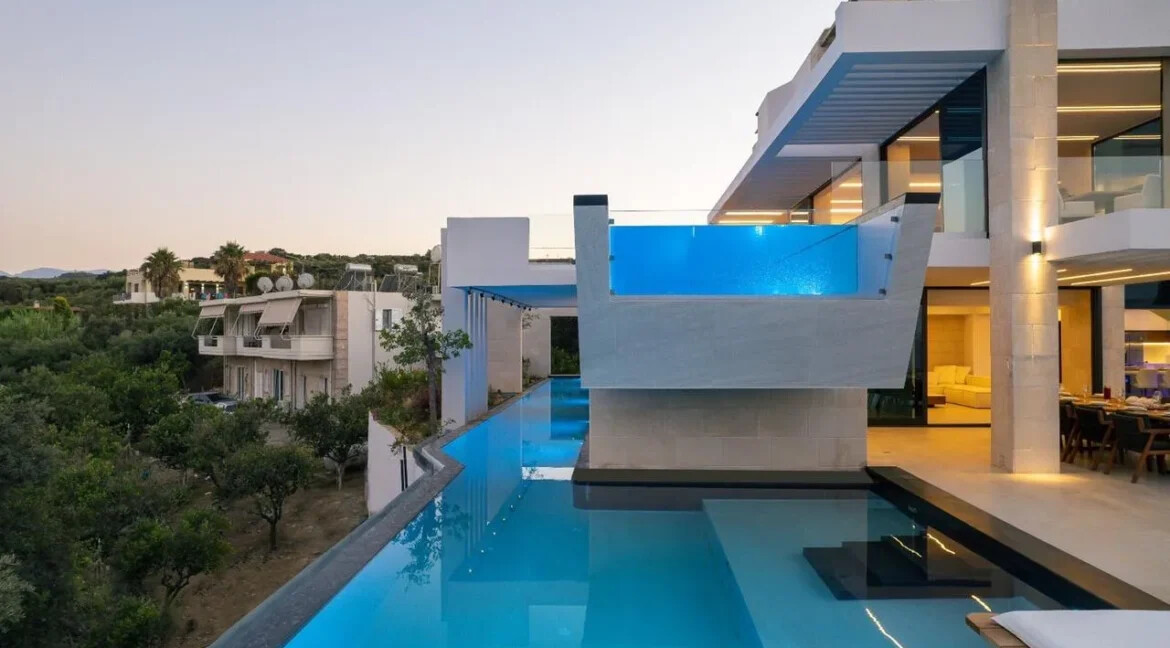 New Luxury Villa with Sea Views in Chania, Agia Marina 37