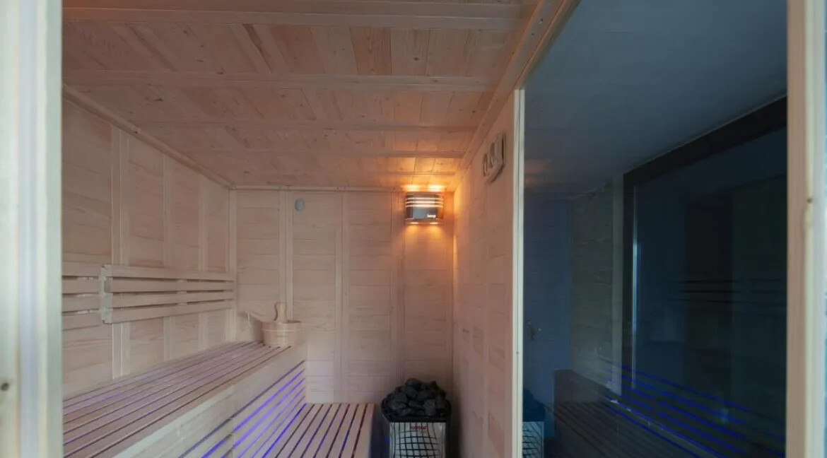 New Luxury Villa with Sea Views in Chania, Agia Marina 4