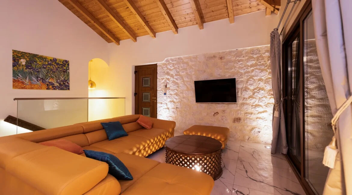 Private Estate of 3 Luxurious Villas for sale Lefkada Nydri 12