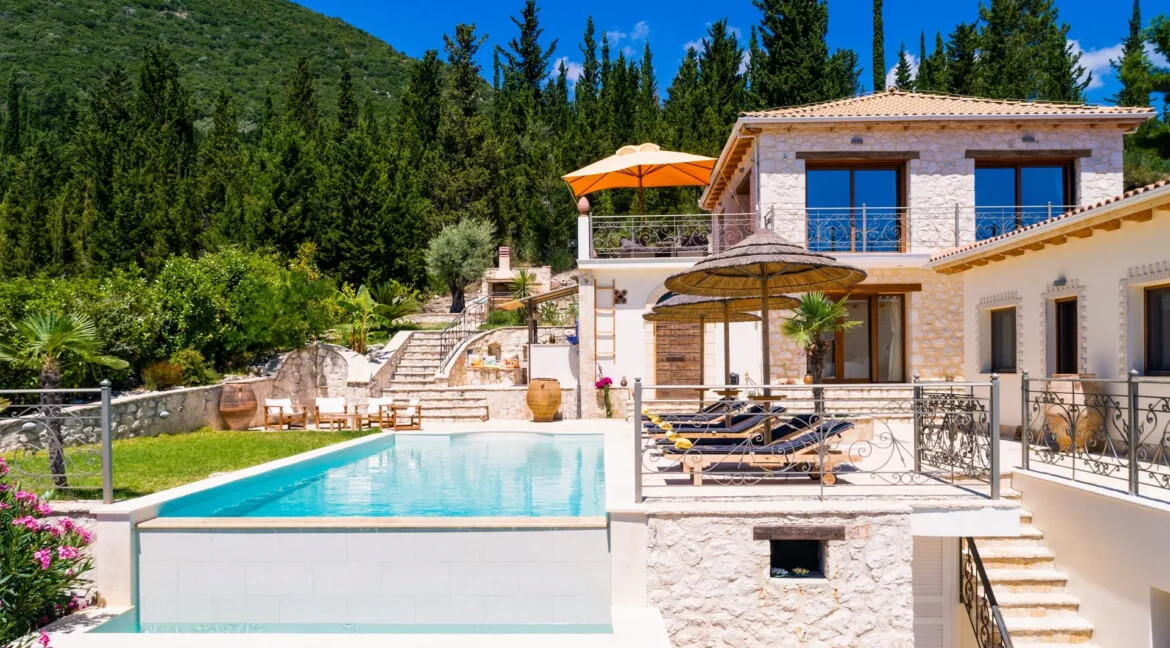 Private Estate of 3 Luxurious Villas for sale Lefkada Nydri 14