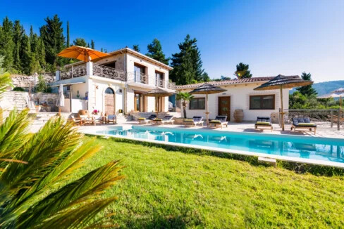 Luxurious Villas for sale Lefkada Nydri