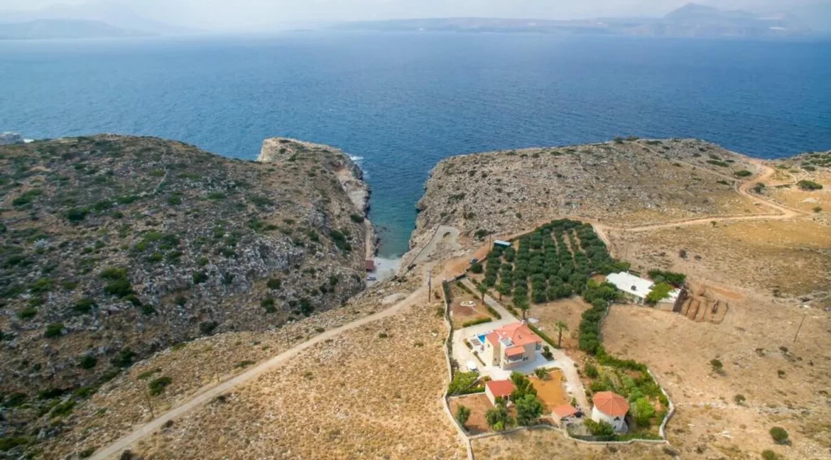 Seafront Villa for sale at Chania Crete 14