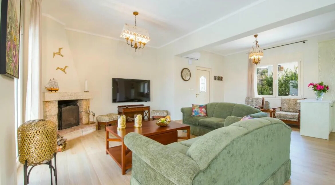 Seafront Villa for sale at Chania Crete 27