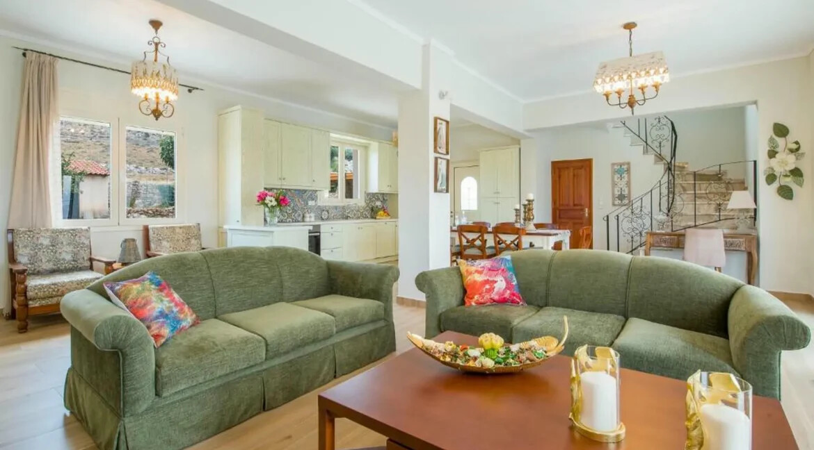 Seafront Villa for sale at Chania Crete 28