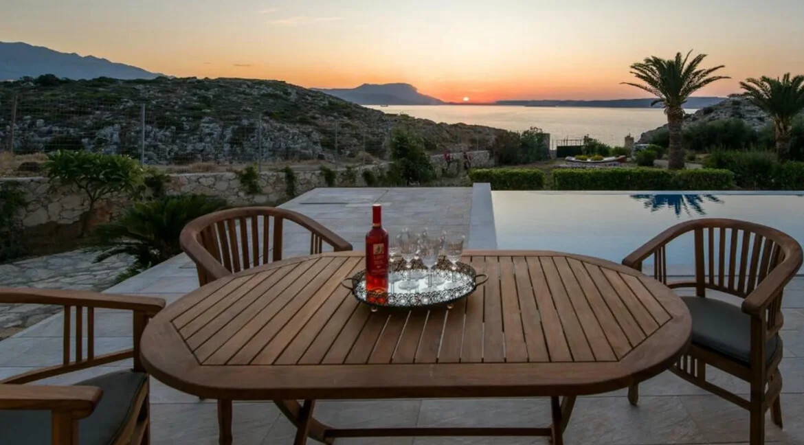 Seafront Villa for sale at Chania Crete 37