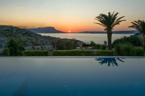 Seafront Villa for sale at Chania Crete 40